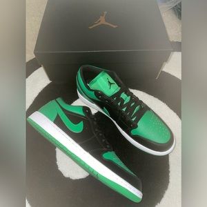 Jordan 1 Low Lucky Green